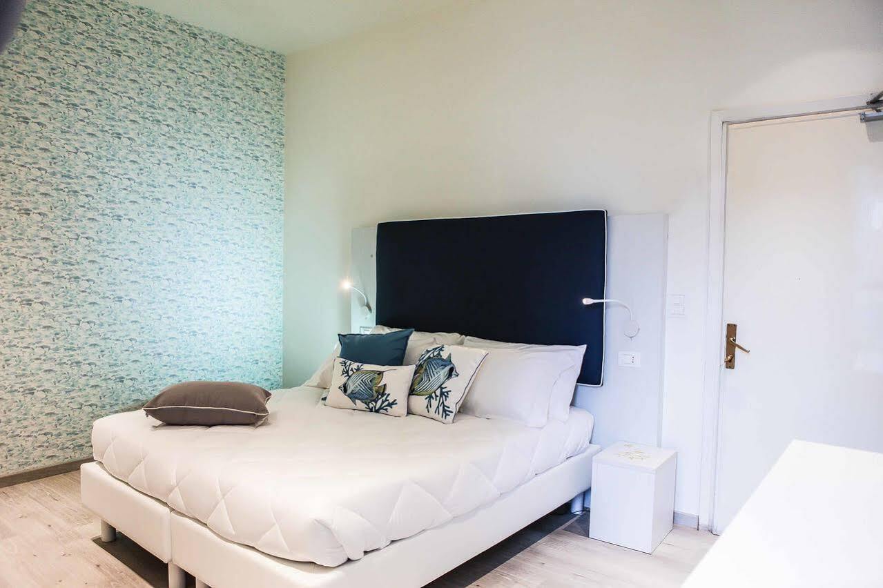 Hotel Veliero Rimini Dış mekan fotoğraf