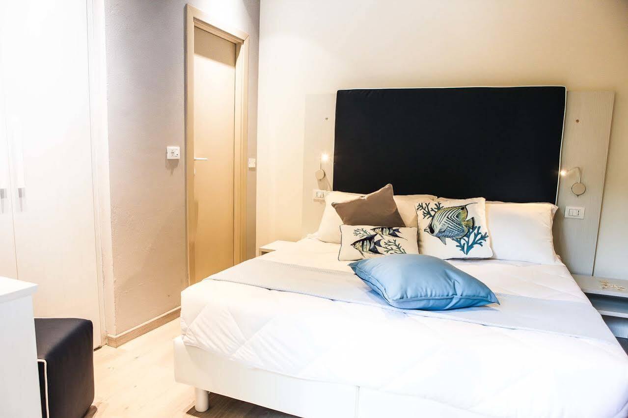 Hotel Veliero Rimini Dış mekan fotoğraf
